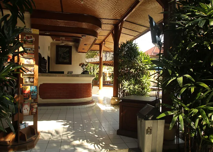 Fat Yogi Hotel 2*
