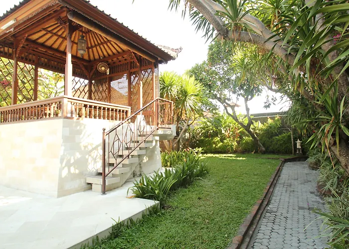 Hotel Fat Yogi 2*