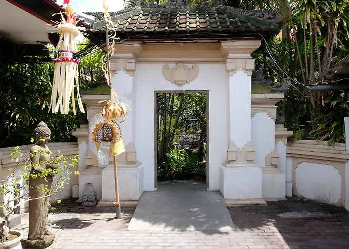 Hotel Fat Yogi Kuta Lombok