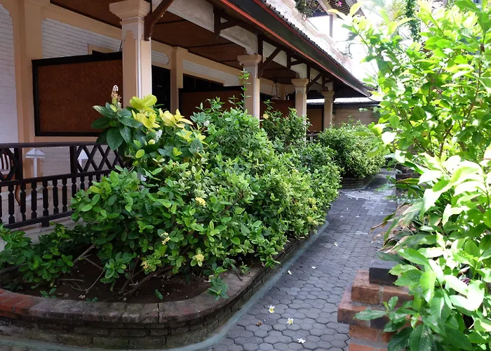 Fat Yogi Hotel